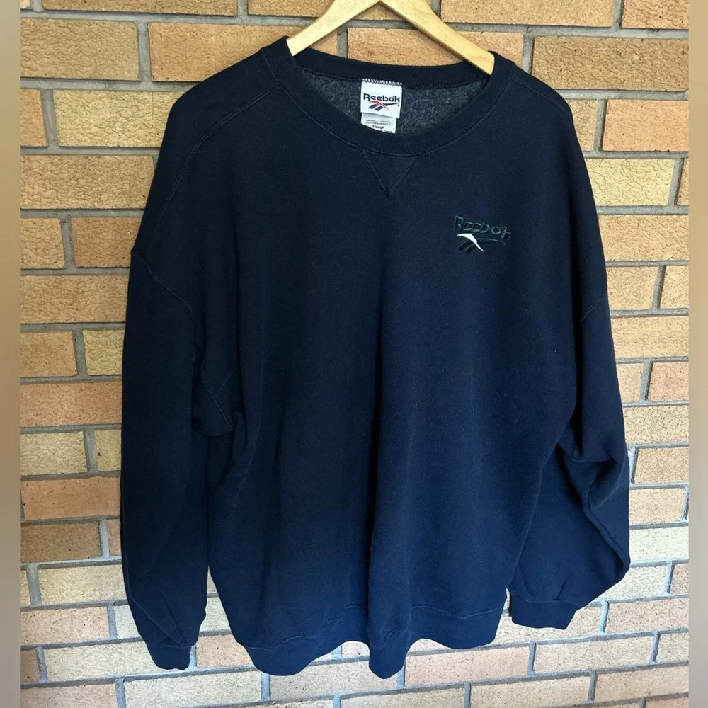 Vintage Reebok 90’s Pullover Crewneck Sweatshirt Blue Embroidered Logo Size XL